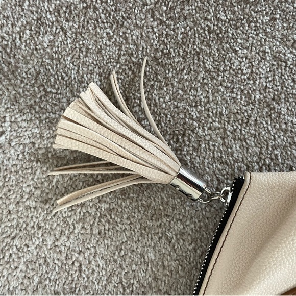 Nine West tote bag, pebbled leather, beige, brown and black. - Picture 5 of 9